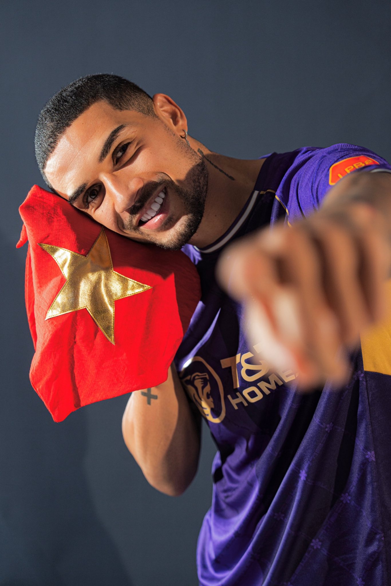 Đỗ Hoàng Hên nhập quốc tịch Việt Nam – Niềm hy vọng mới của đội tuyển